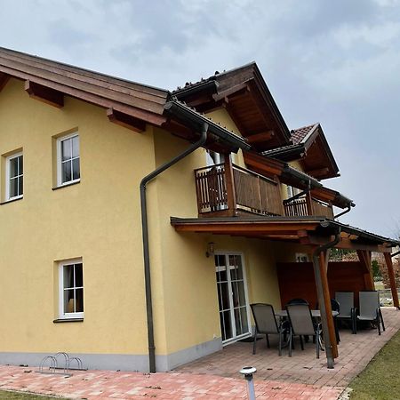 Sonnenchalet Mit Sauna Kotschach-Mauthen Luaran gambar