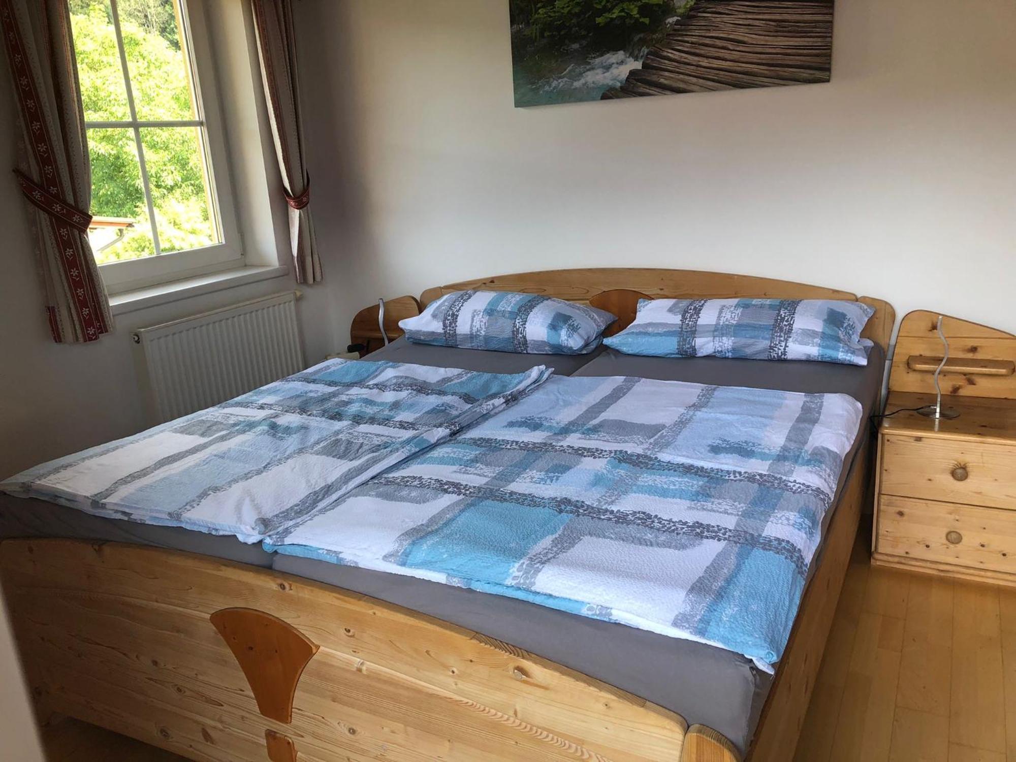 Sonnenchalet Mit Sauna Kotschach-Mauthen Luaran gambar